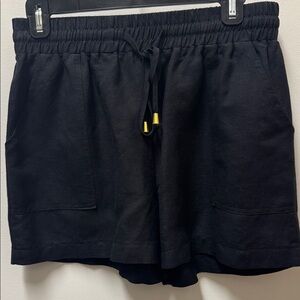 Jade Women's Black Linen Cargo Shorts